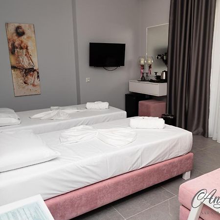 Angel Saranda Palace Kültér fotó